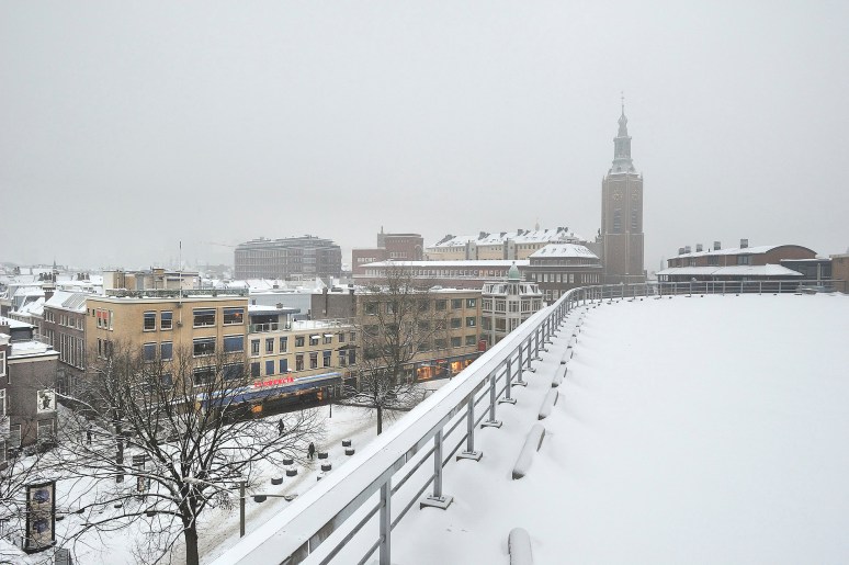 • Torengarage met Florentia en de Grote of Sint Jacobskerk, Date: 21-01-13 Time: 08:55:13