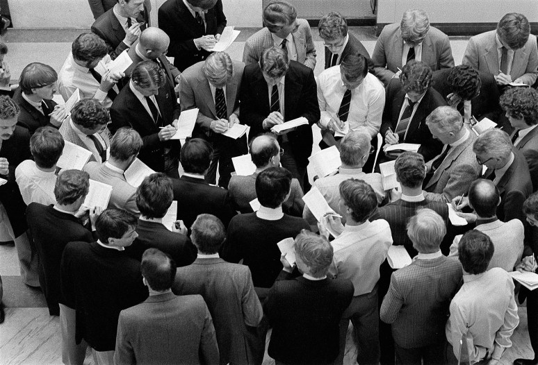 • Amsterdamse effectenbeurs 29 april 1983