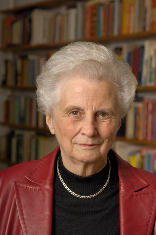 • Els Borst 13 november 2006 thuis in Bilthoven.