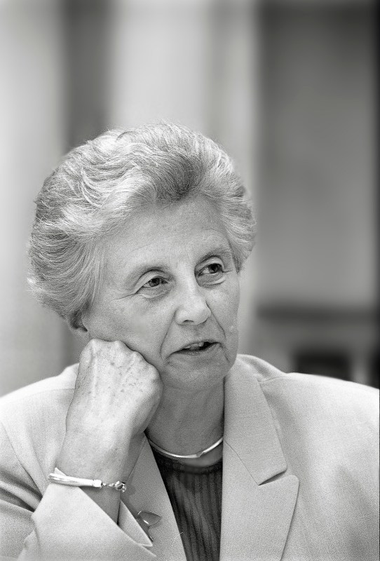 • Els Borst 12 7 september 1998, Ministerie VWS